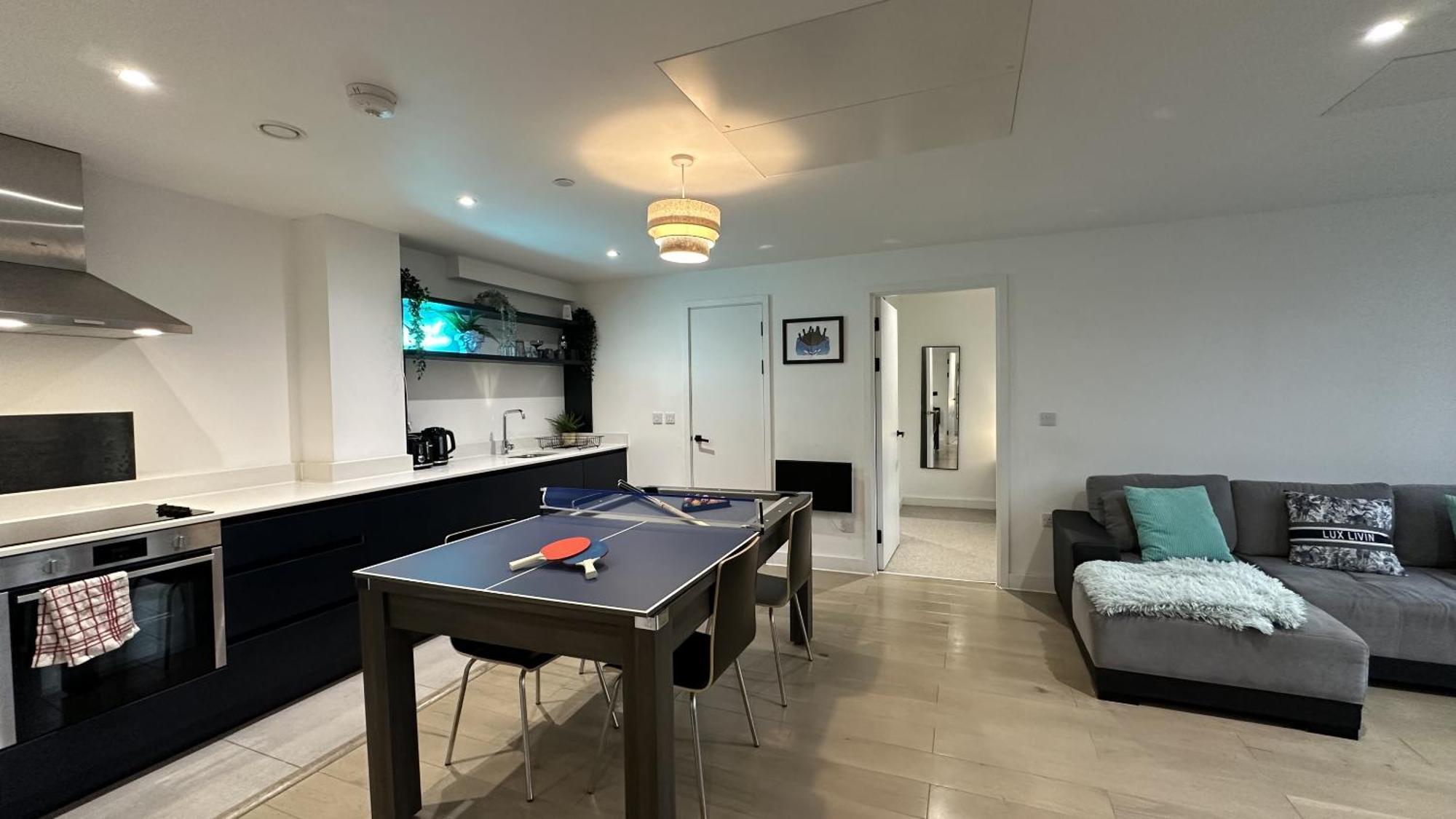 Lux Livin' Apartments - Luxury 2 Bed Apartment With Sky Garden Manchester Buitenkant foto