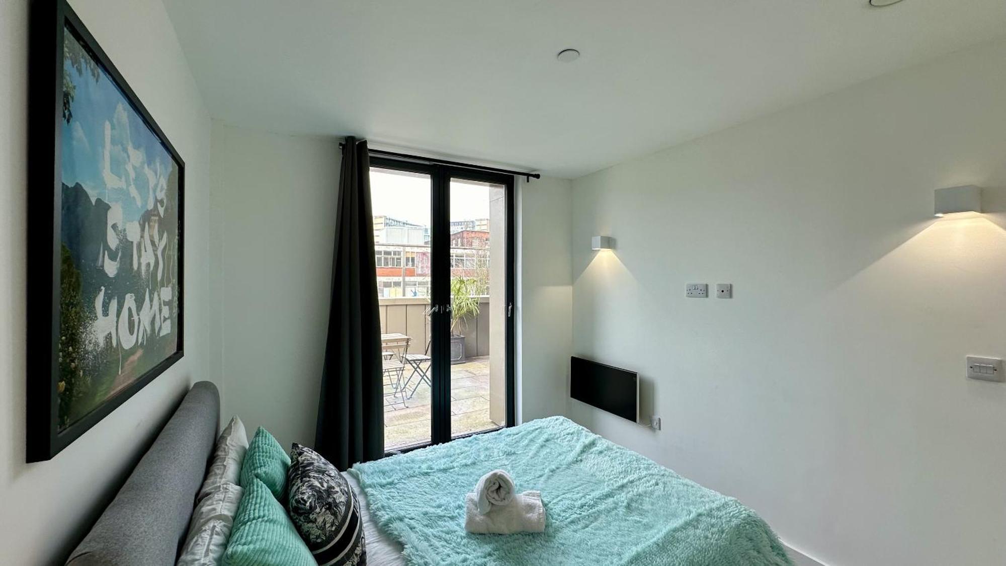 Lux Livin' Apartments - Luxury 2 Bed Apartment With Sky Garden Manchester Buitenkant foto