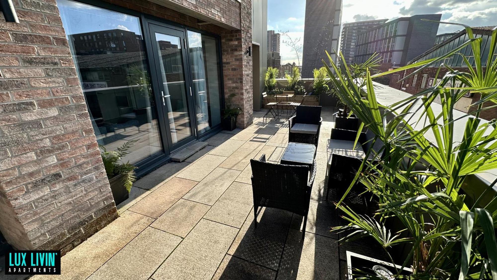 Lux Livin' Apartments - Luxury 2 Bed Apartment With Sky Garden Manchester Kamer foto