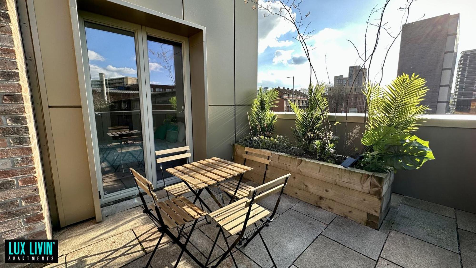Lux Livin' Apartments - Luxury 2 Bed Apartment With Sky Garden Manchester Kamer foto